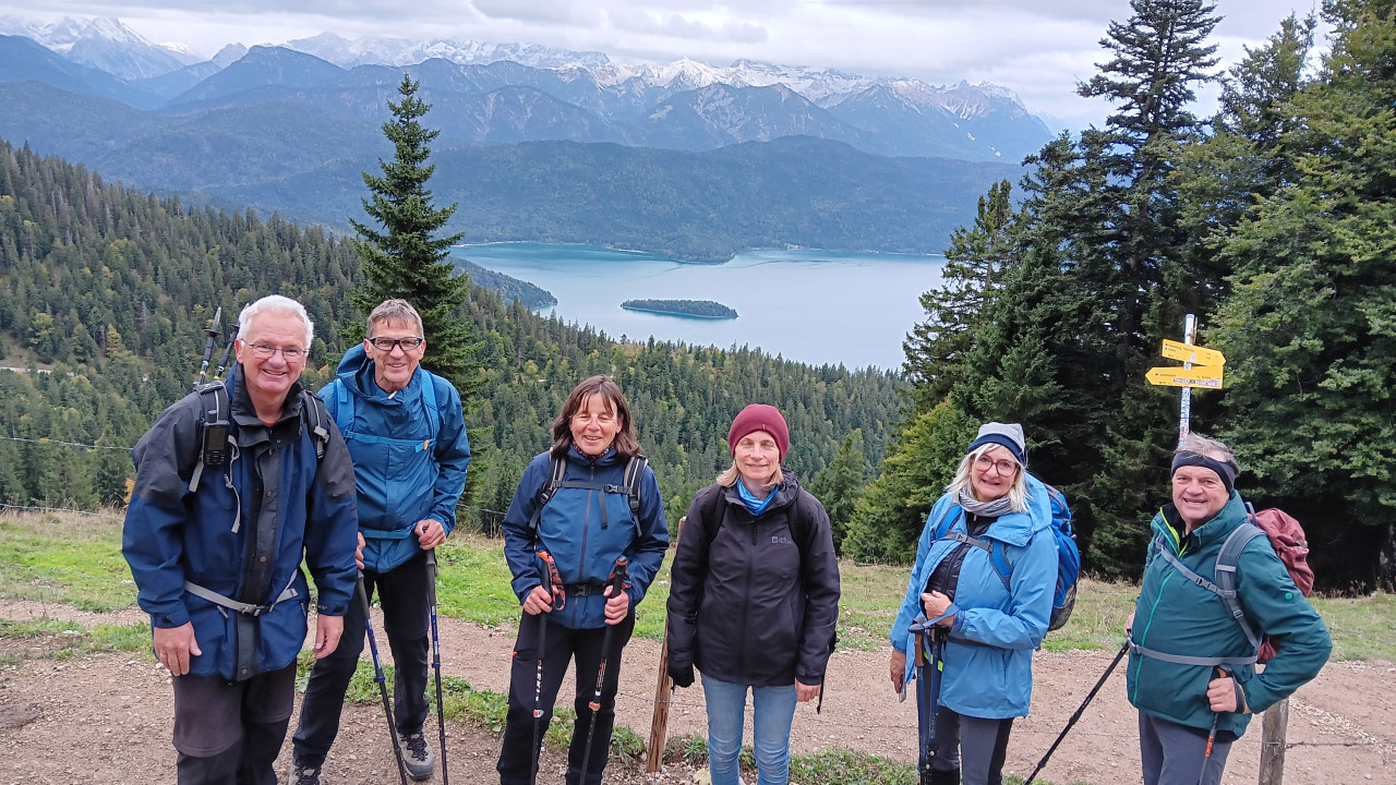 Gruppe_vor_Kochelsee