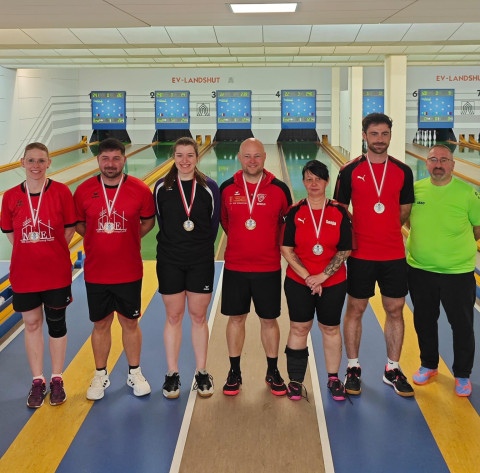 Platz 1 beim Tandem Mix International: Steve Thürer vom VfB  und Ayleen Rothammer holen Platz 1
