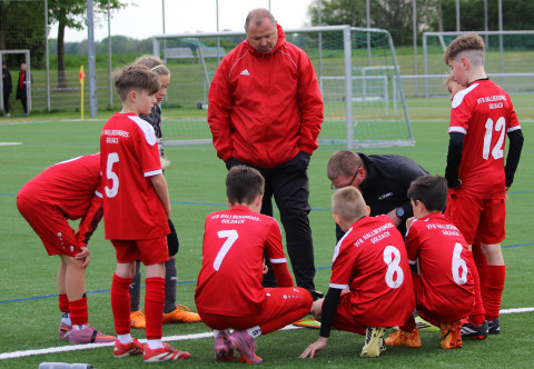 E-Jugend ( U11) ist weiter im Sparkassen-Cup und zieht ins Halbfinale ein