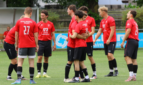Zweite gewinnt mit 3: 0 in Kranzberg dank Tiefenbacher