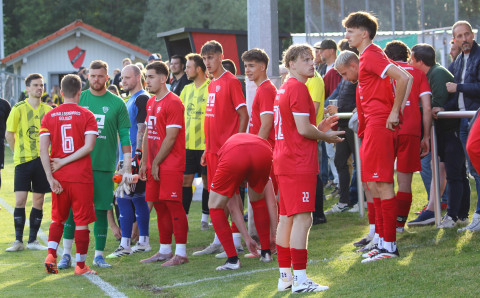 Kreisklasse wir kommen/ Zweite gewinnt das Relegationspiel gegen Attenkirchen in der Nachspielzeit